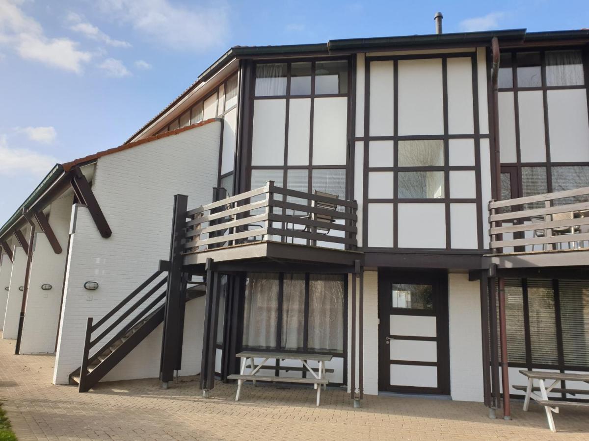 Holiday home Duinengolf 5